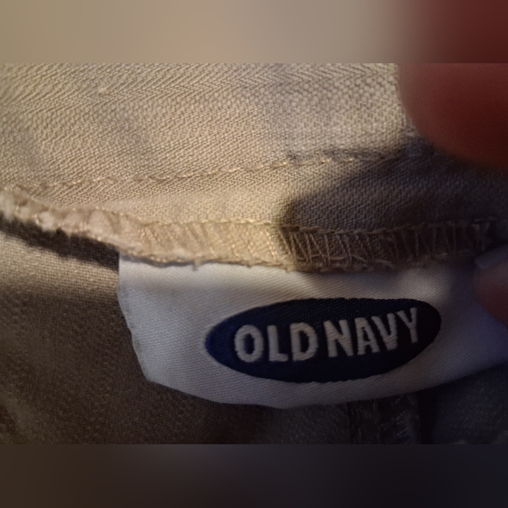 2 Pair Old Navy Womens Cargo Pants in Khaki and Beige, Lot Of 2! - Picture 2 of 7